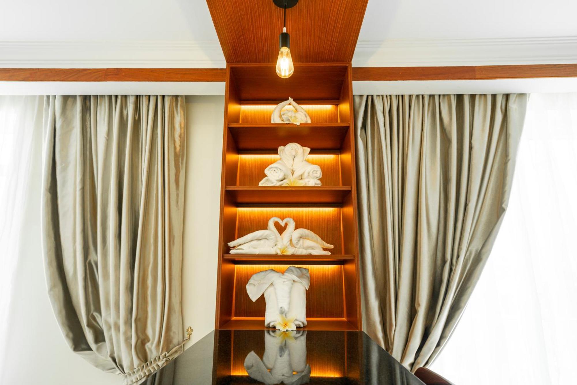 Pursat Riverside Hotel & Spa Dış mekan fotoğraf