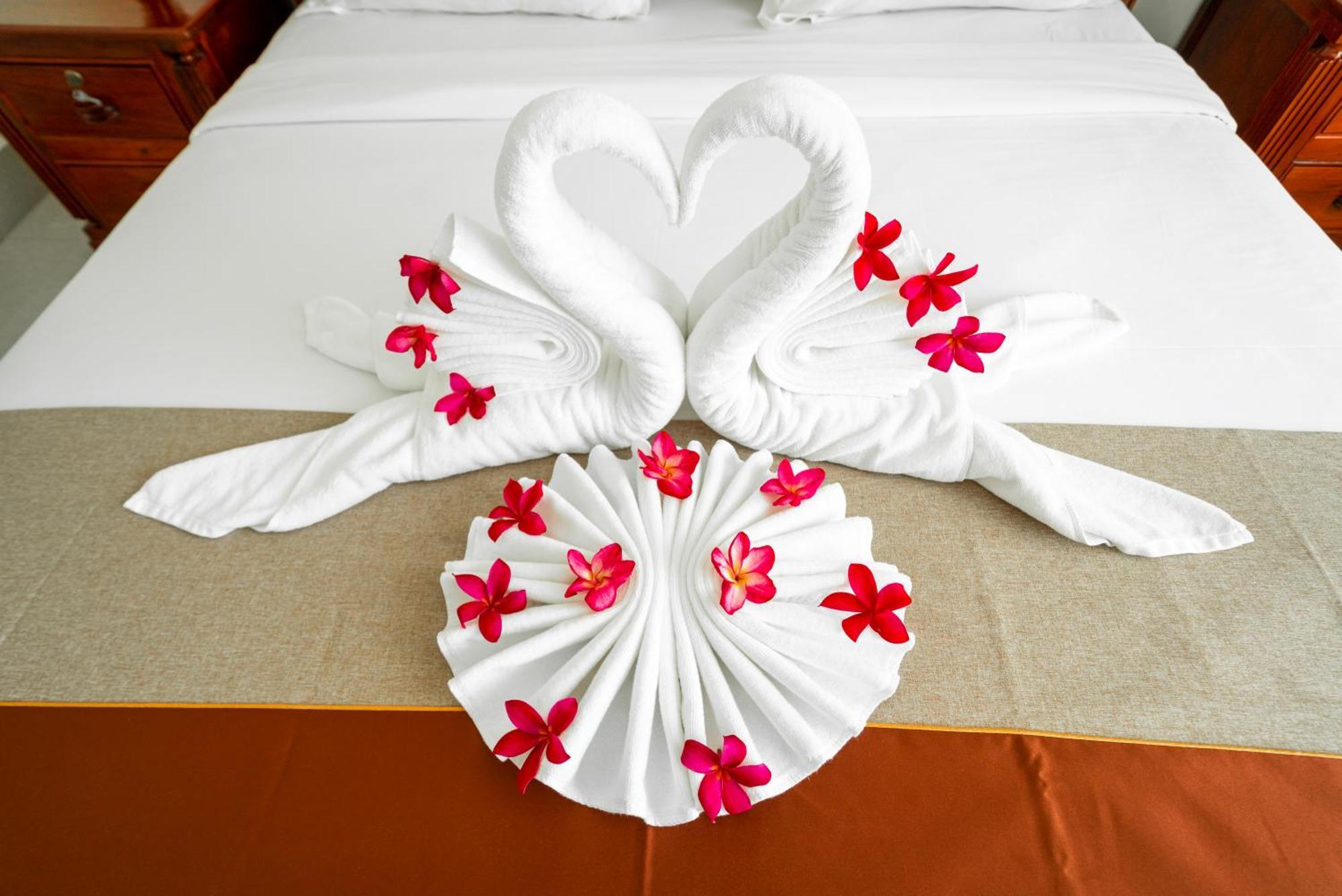 Pursat Riverside Hotel & Spa Dış mekan fotoğraf