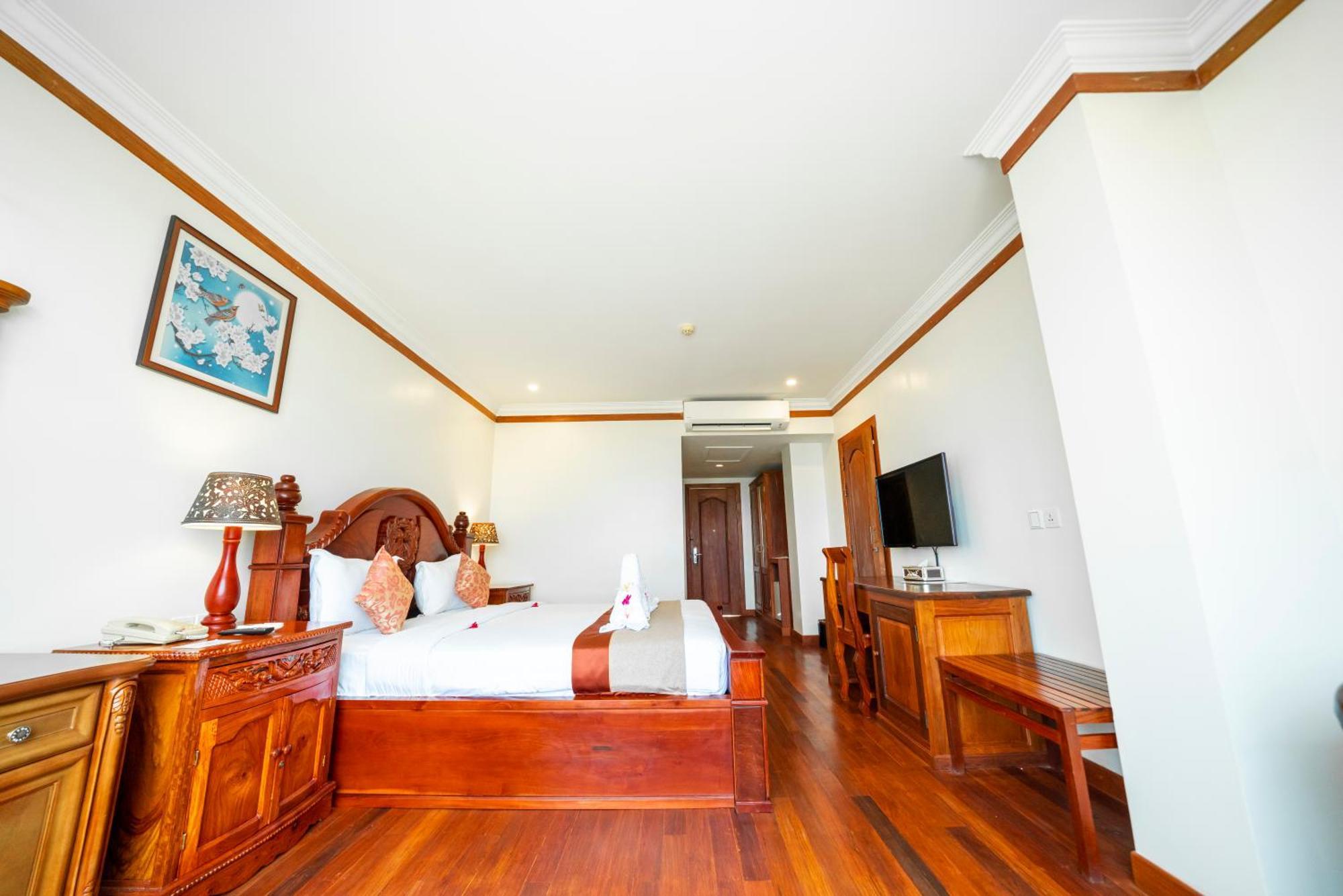 Pursat Riverside Hotel & Spa Dış mekan fotoğraf